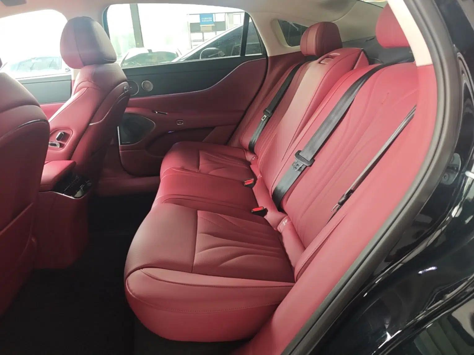 Used VOYAH Lantu Chiguang L 2026 Four-Wheel-Drive Ultra — миниатюра 20