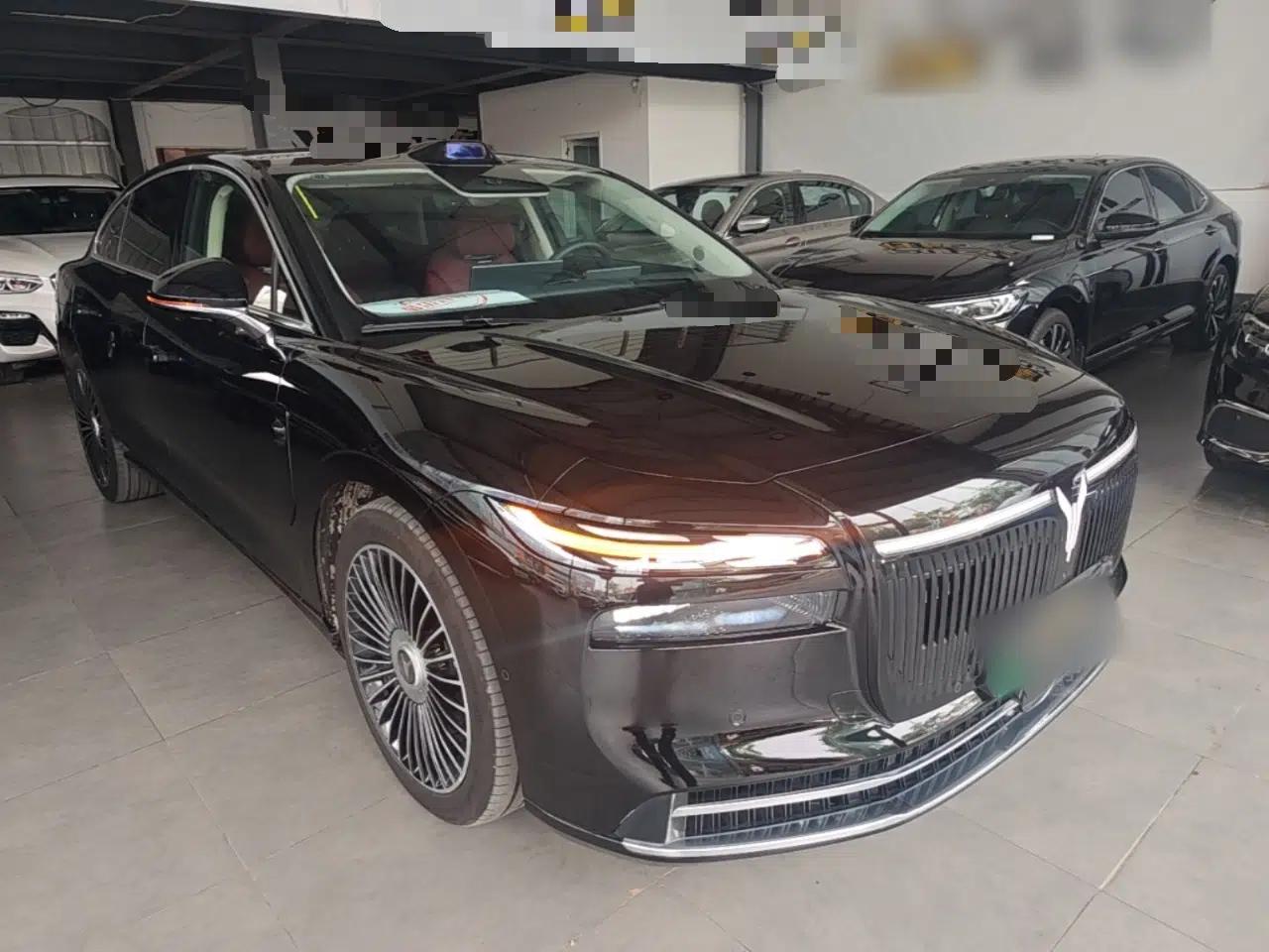 Used VOYAH Lantu Chiguang L 2026 Four-Wheel-Drive Ultra — миниатюра 3