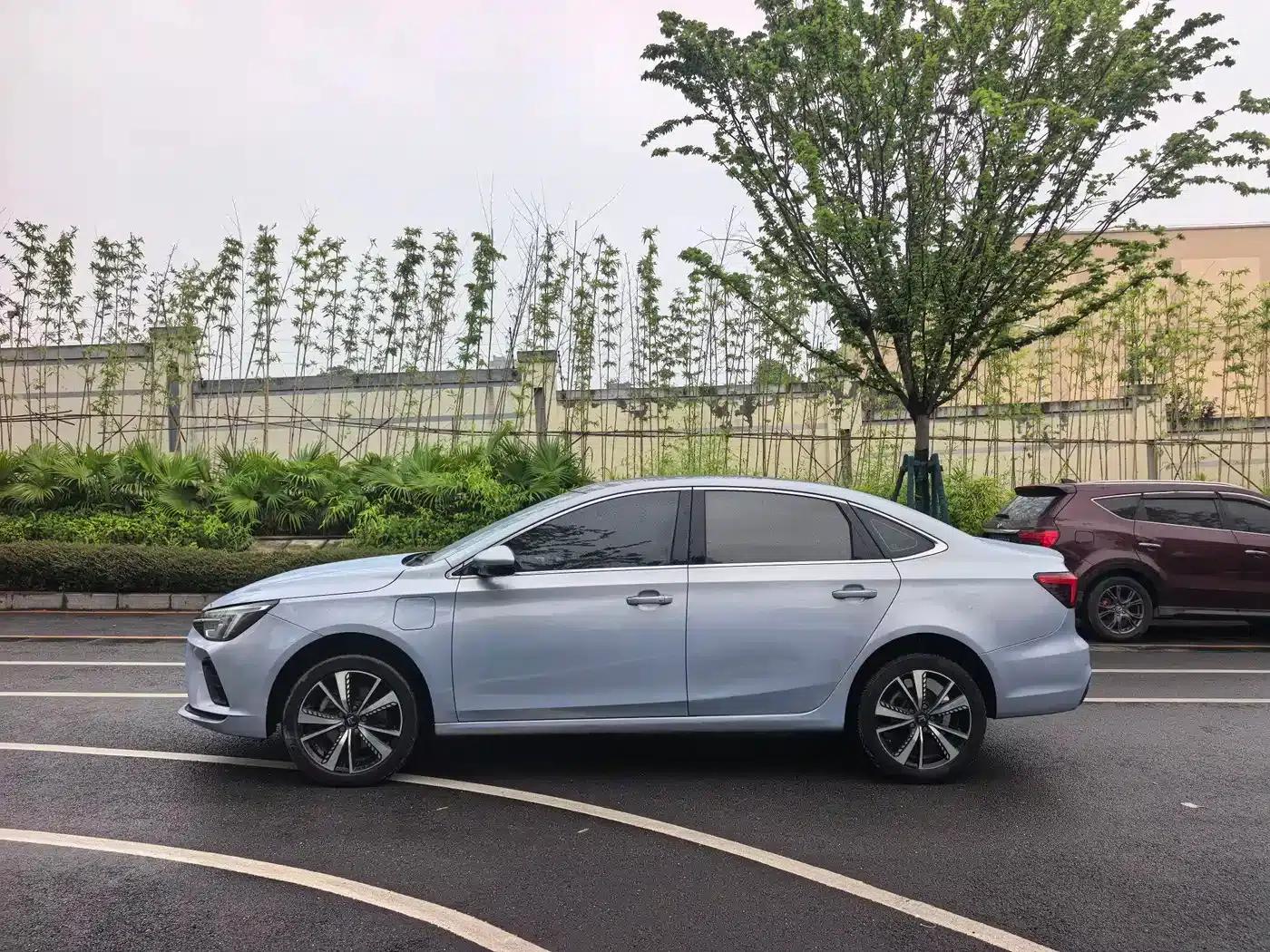 Feifan ER6 2021 New Dynamic Edition 620km Smart Edition — миниатюра 8
