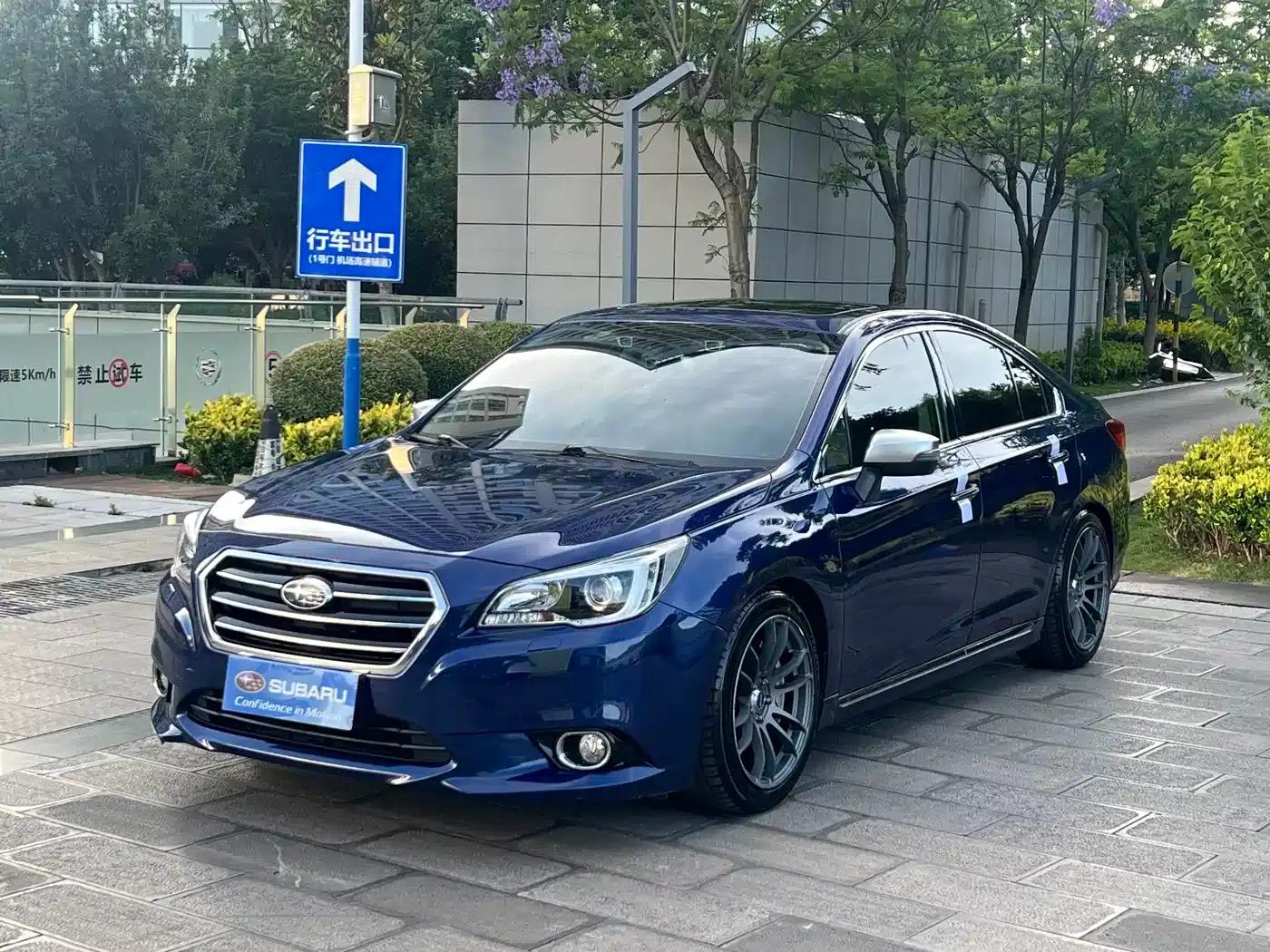 Legacy 2017 2.5i AWD Glory Edition EyeSight — миниатюра 1