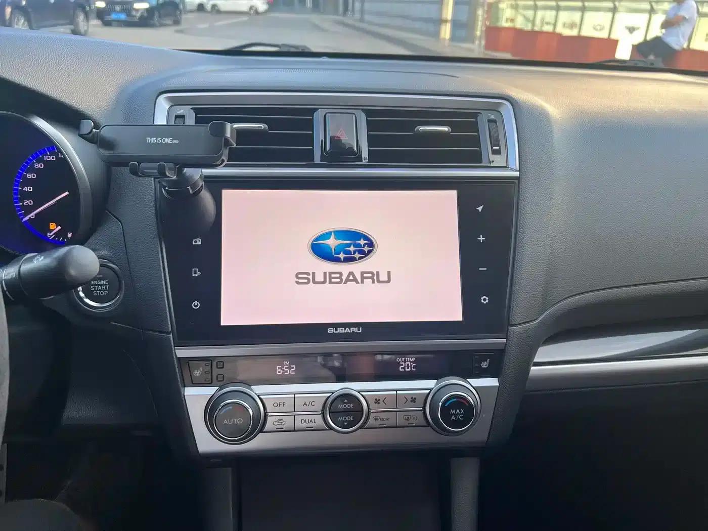 Legacy 2017 2.5i AWD Glory Edition EyeSight — миниатюра 18