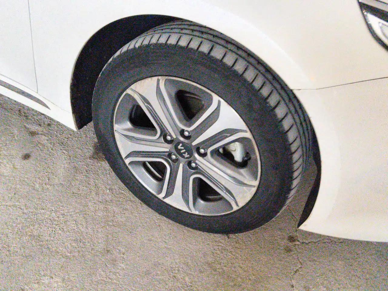 Used Kia K5 New Energy 2018 2.0L Smart Enjoyment Version — миниатюра 8