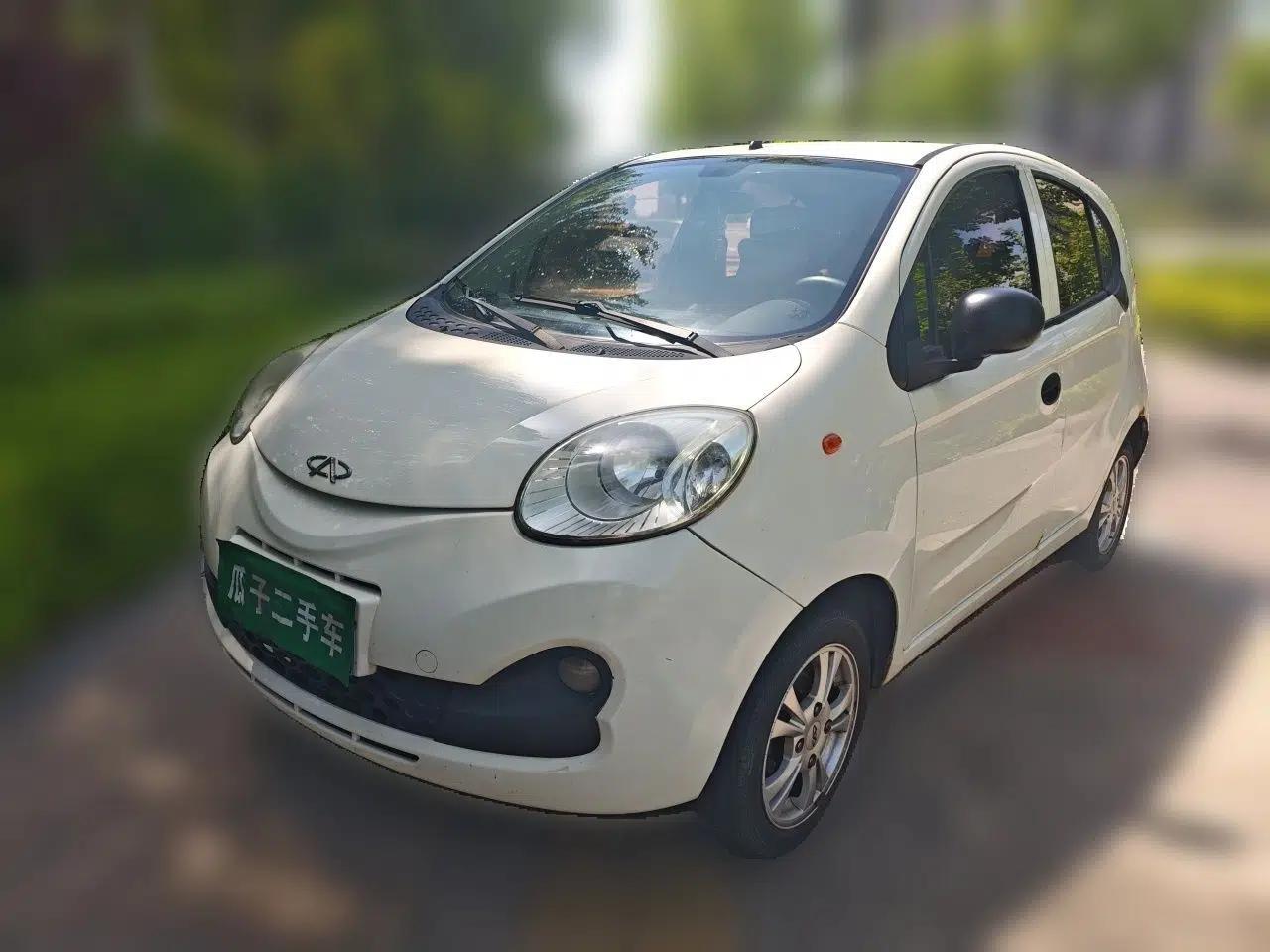 Used Chery QQ 2013 1.0L Manual Happy Edition — миниатюра 1