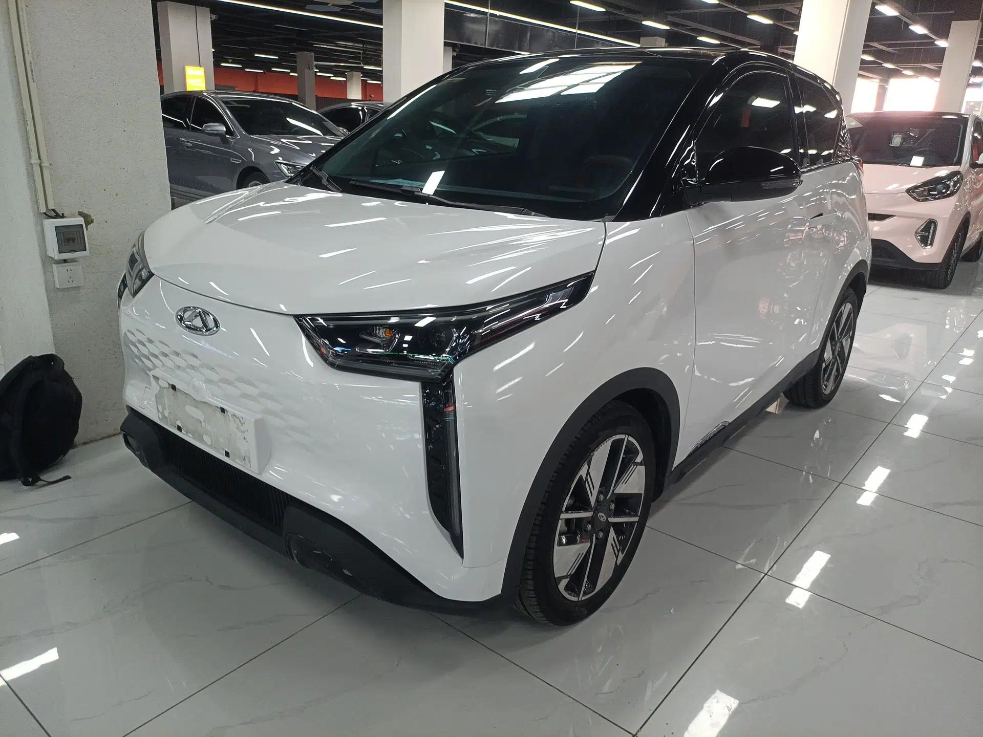 Used Chery New Energy Boundless Pro 2022 301km "WoW" Edition NMC Lithium Battery 30.6 kWh — миниатюра 1