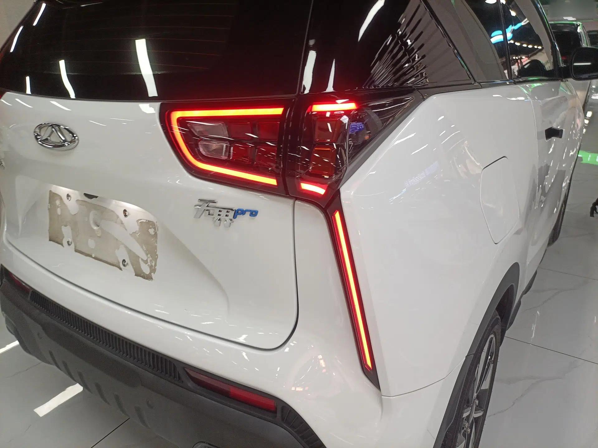 Used Chery New Energy Boundless Pro 2022 301km "WoW" Edition NMC Lithium Battery 30.6 kWh — миниатюра 9