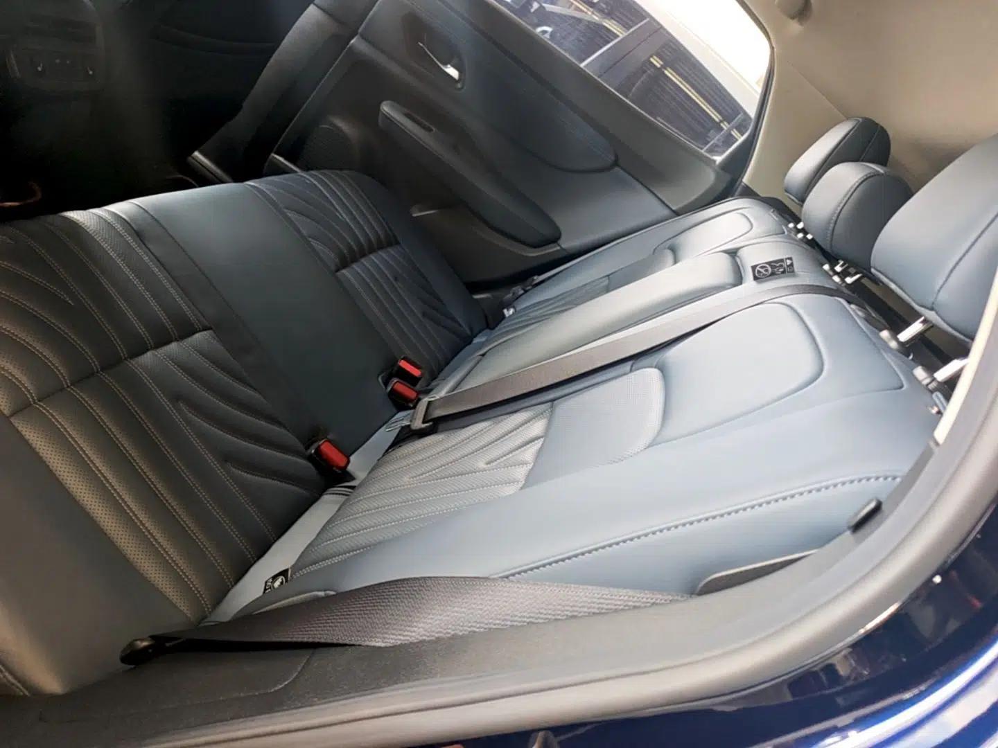 Used Nissan ARIYA 2022 Four-Wheel-Drive High-Performance Top-Tier Model — миниатюра 20