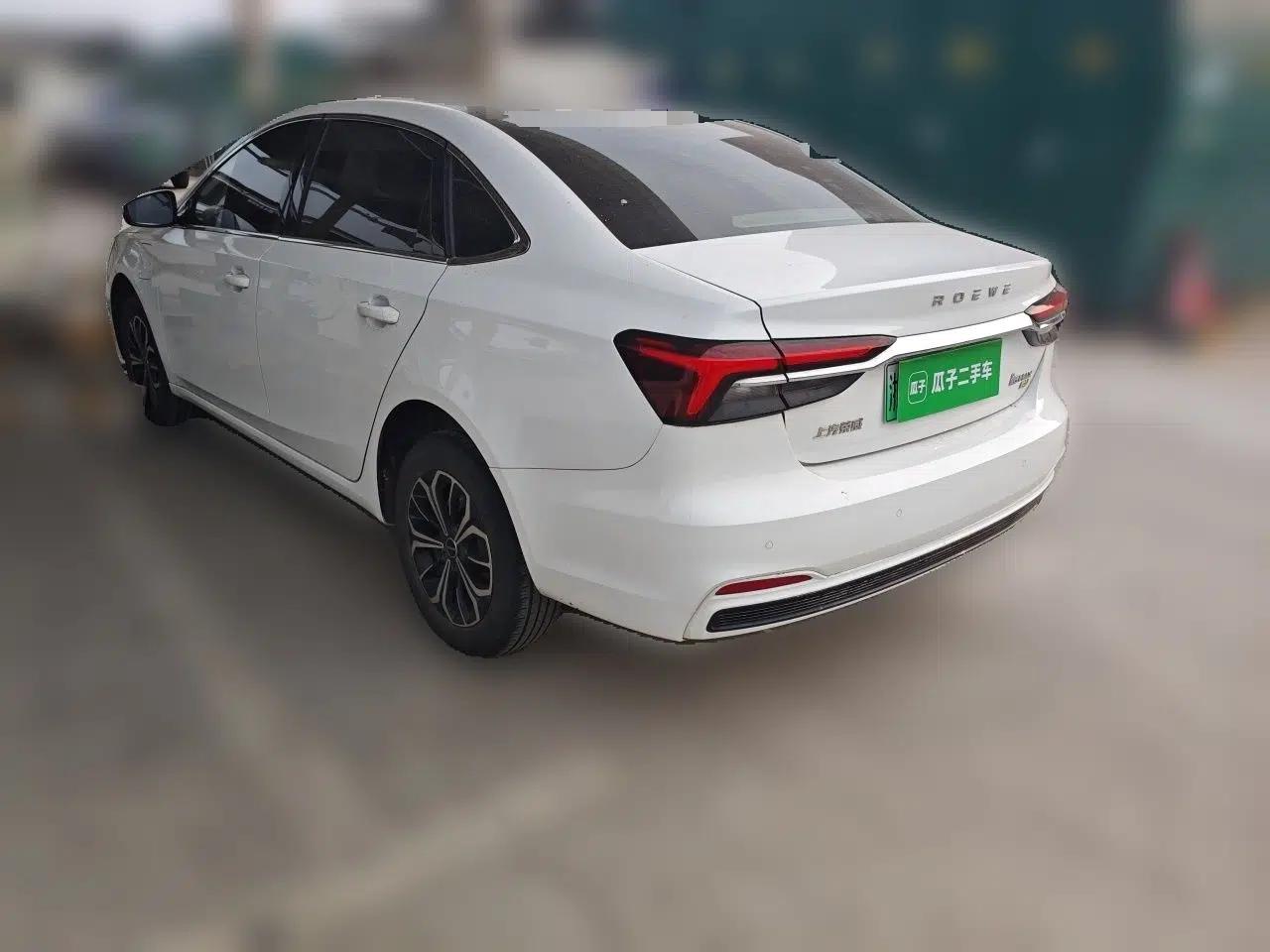 Used Roewe i6 MAX New Energy 2023 EV 420 Skyroof Special Edition — миниатюра 4