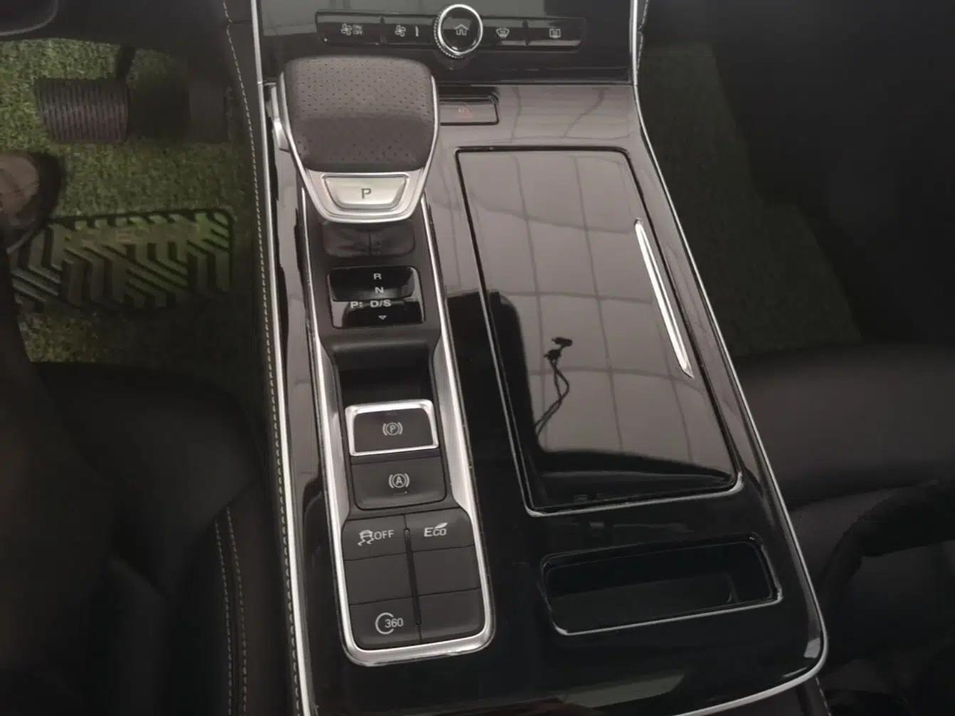 Used Roewe i6 MAX 2020 300TGI Automatic "Swell Cool Smart Drive" Edition — миниатюра 21