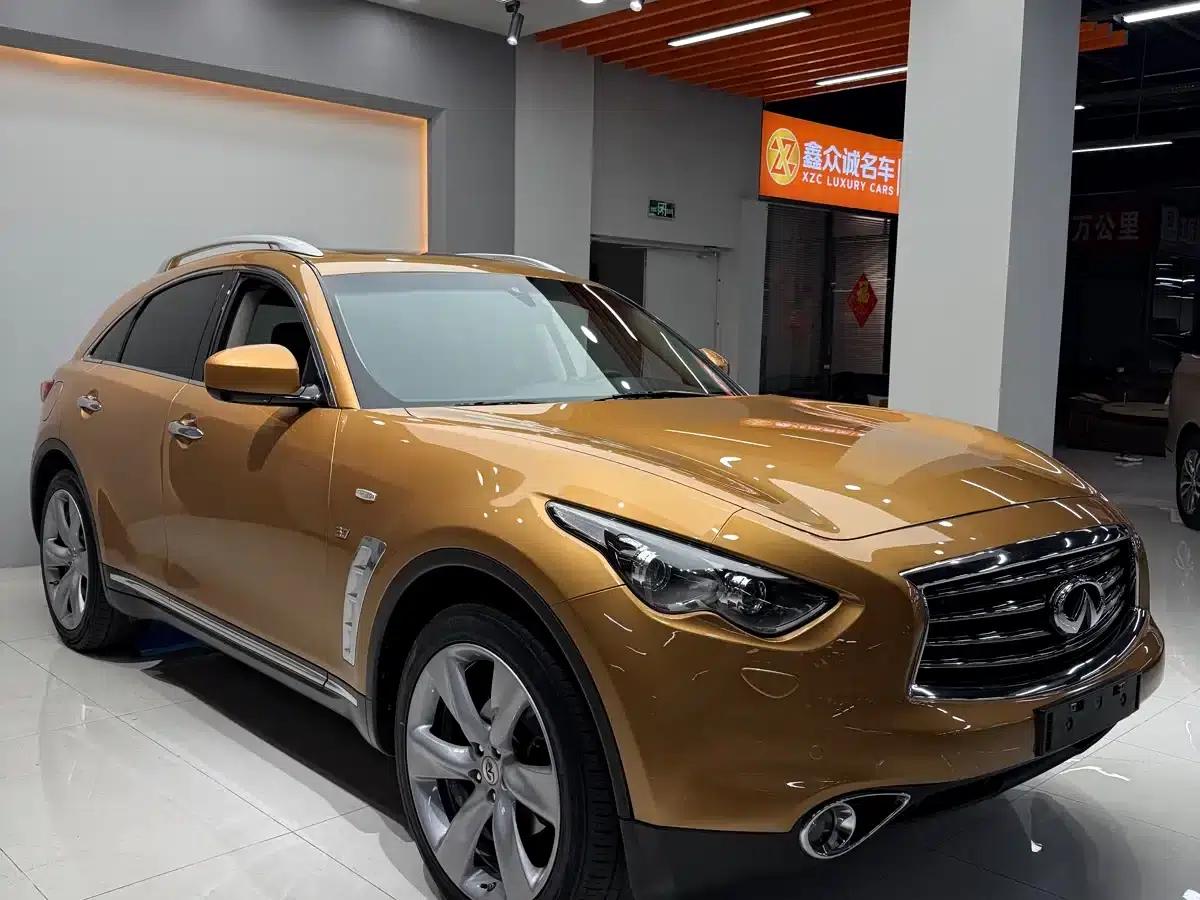 Infiniti QX70 2013 3.7L Standard Edition — миниатюра 2