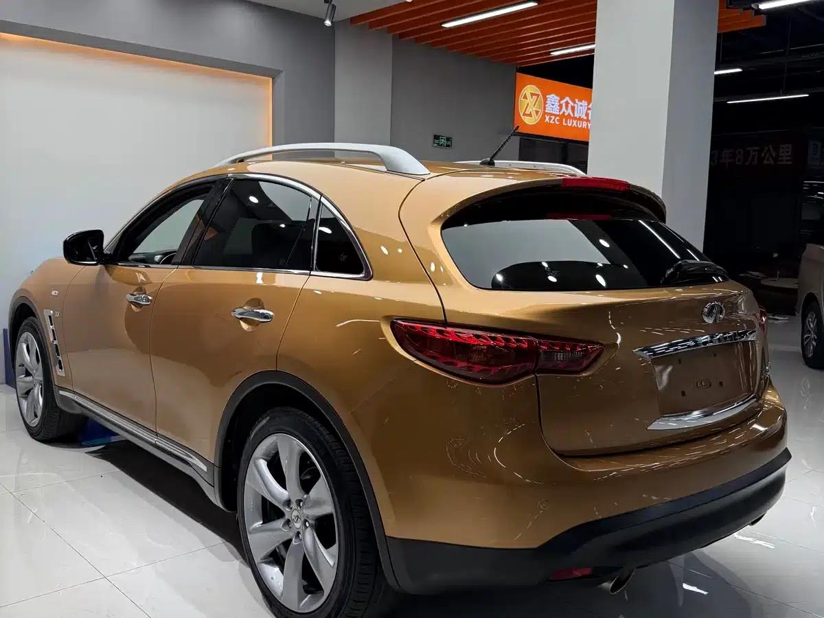 Infiniti QX70 2013 3.7L Standard Edition — миниатюра 6
