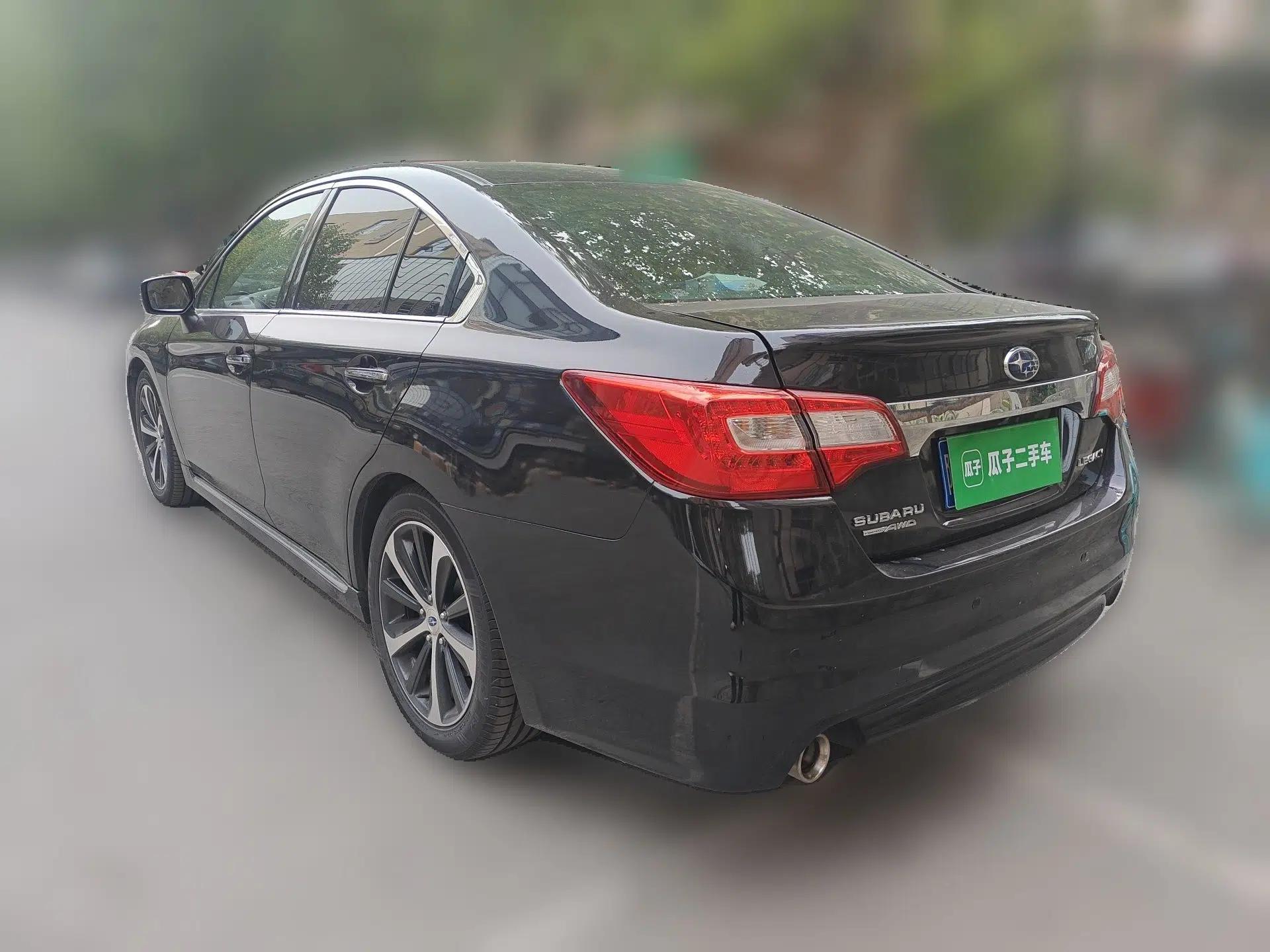Used Subaru Legacy 2016 2.5i All-Wheel-Drive Glory Edition — миниатюра 4