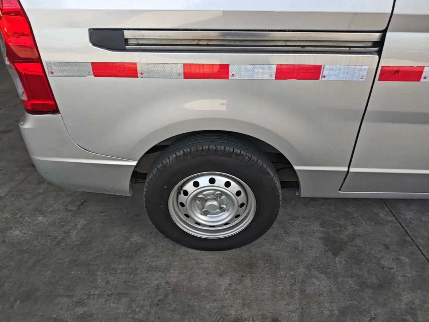Used Wuling Rongguang S 2023 1.5L Basic Enclosed-Window Vehicle 2 Seats — миниатюра 11
