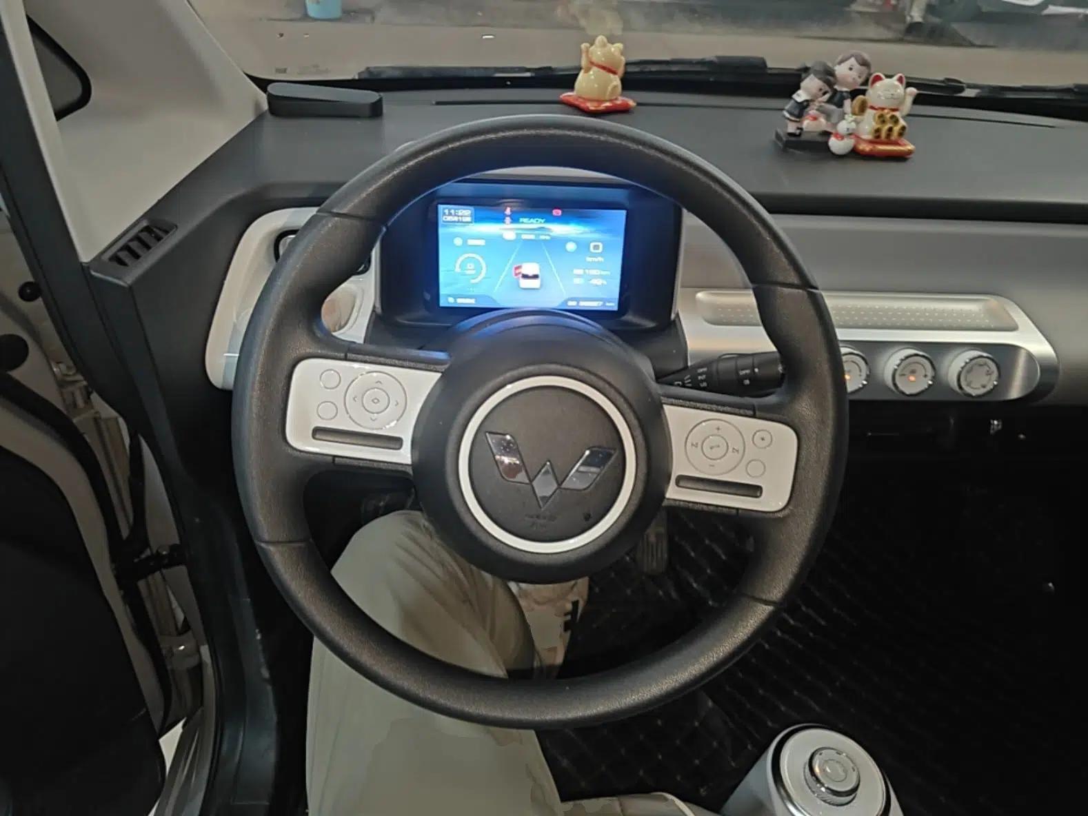 Used Wuling Air ev 2023 - Four Seats - Standard Edition — миниатюра 13