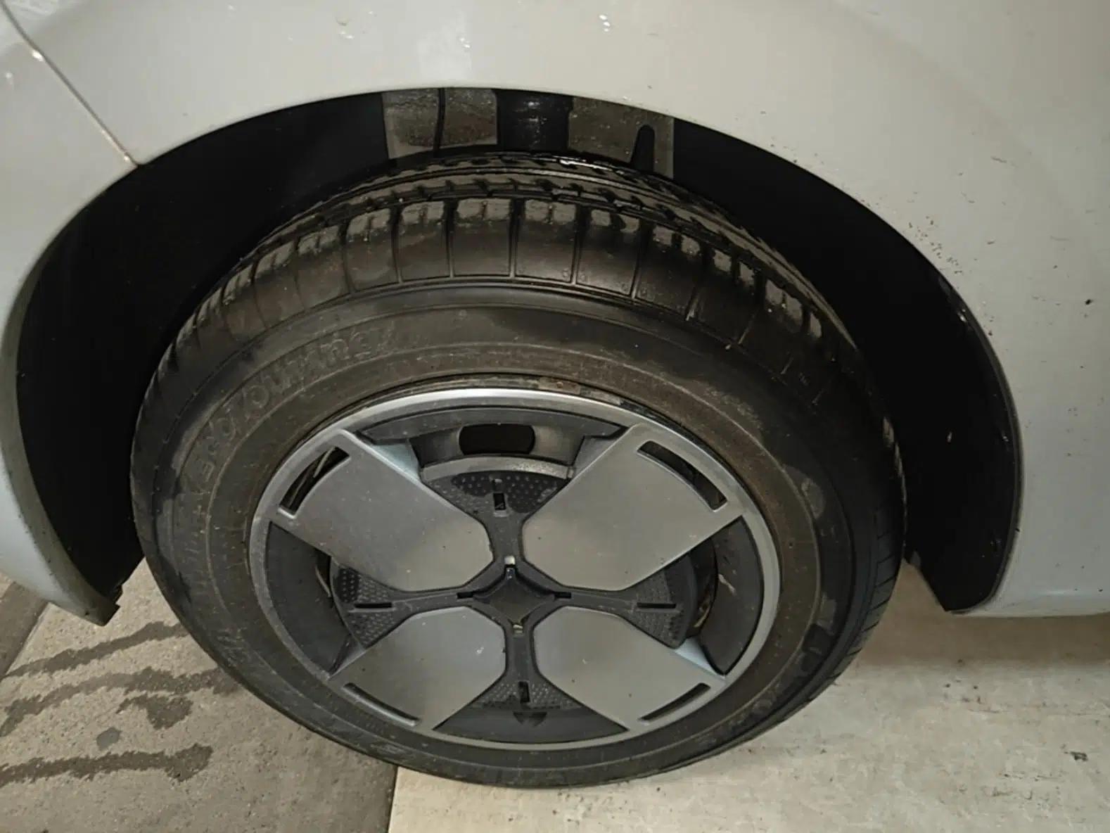 Used Wuling Air ev 2023 - Four Seats - Standard Edition — миниатюра 10