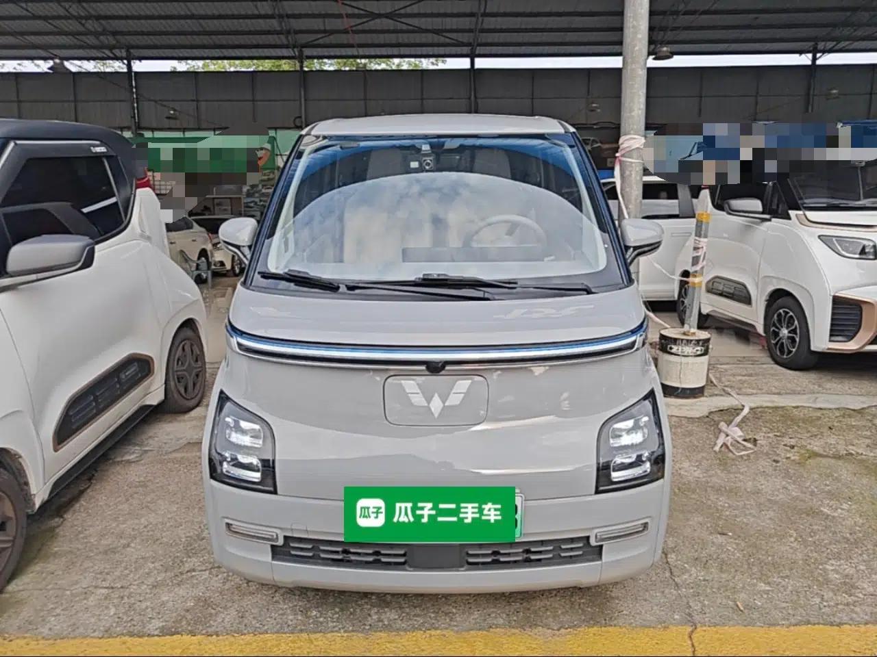 Used Wuling Air ev 2023 - Four Seats - Advanced Edition — миниатюра 2