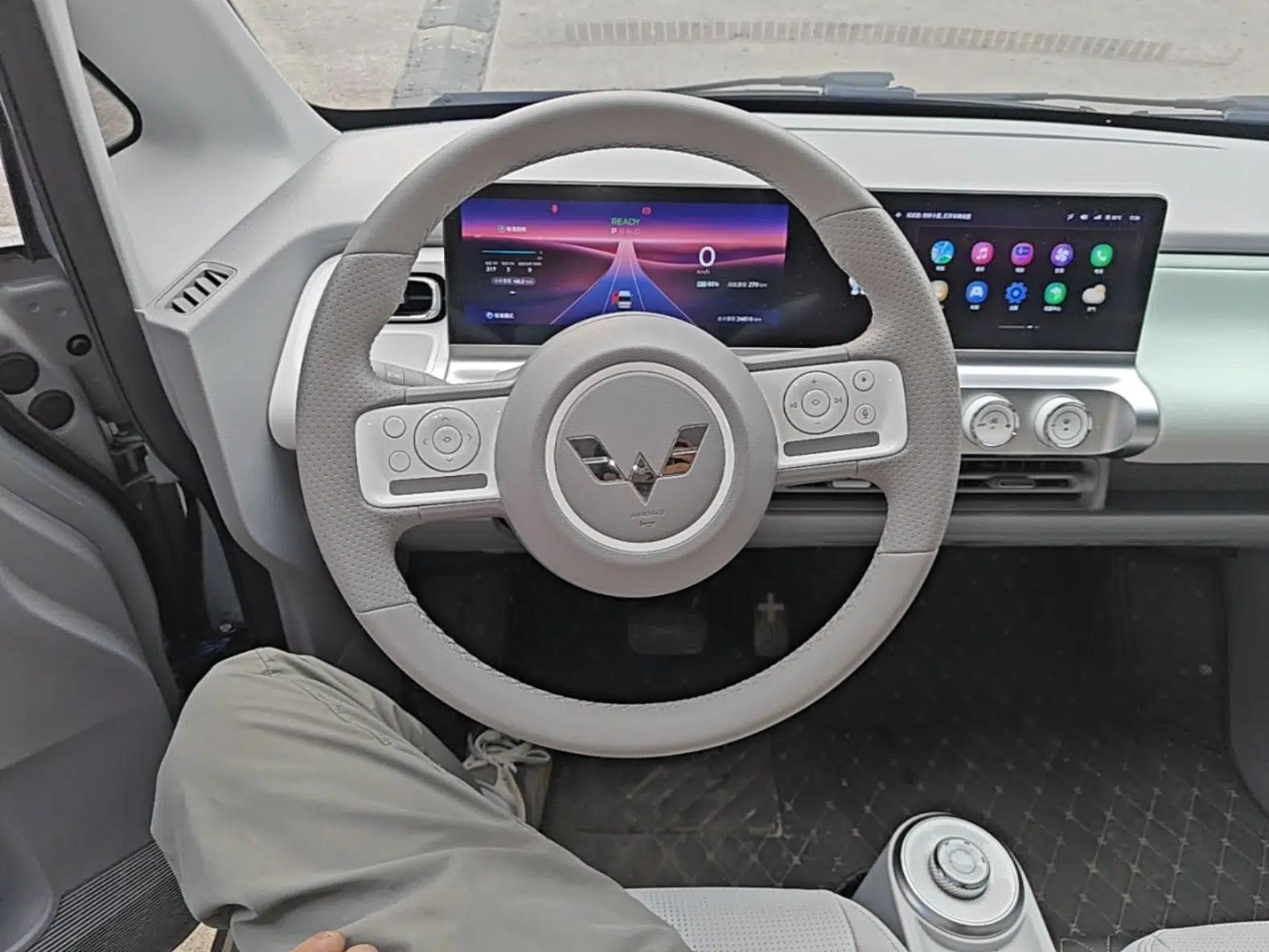 Used Wuling Air ev 2023 - Four Seats - Advanced Edition — миниатюра 13