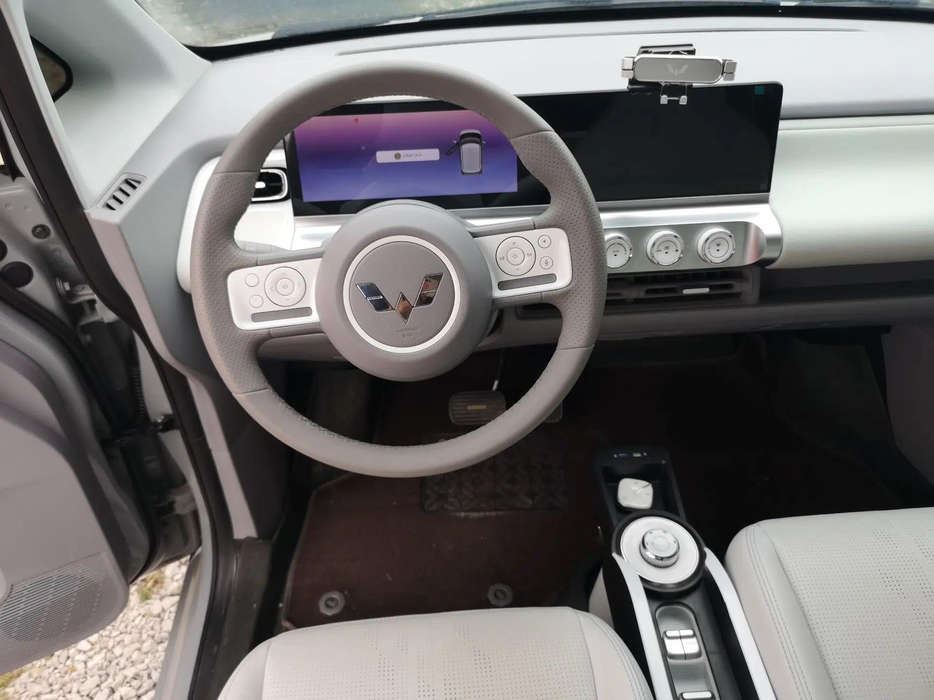 Used Wuling Air ev 2023 - Four Seats - Advanced Edition — миниатюра 13