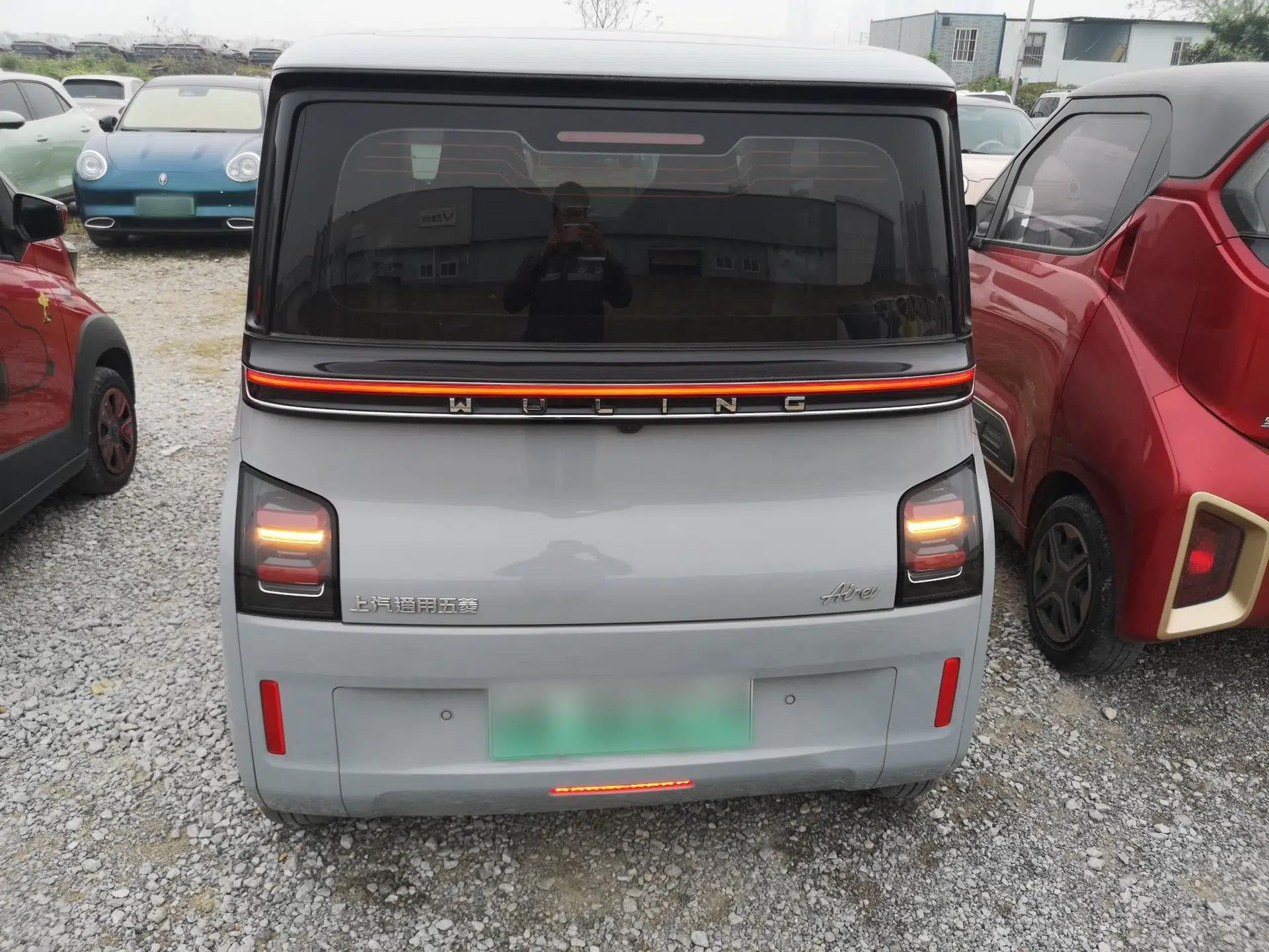 Used Wuling Air ev 2023 - Four Seats - Advanced Edition — миниатюра 5