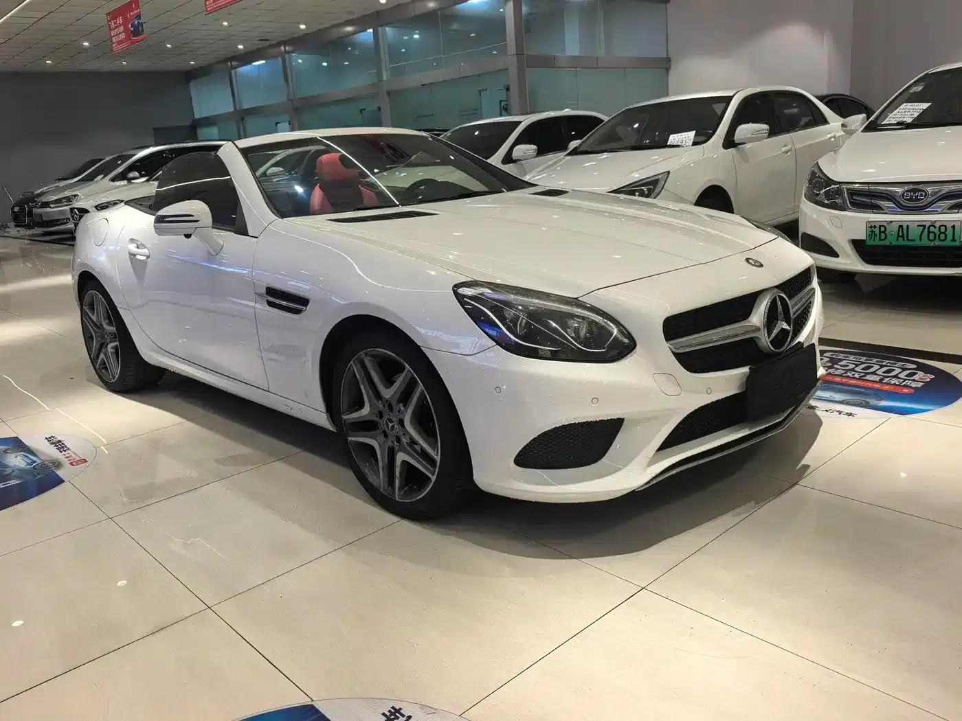 Mercedes-Benz SLC 2019 SLC 260 Jin Yu Collector's Edition — миниатюра 13