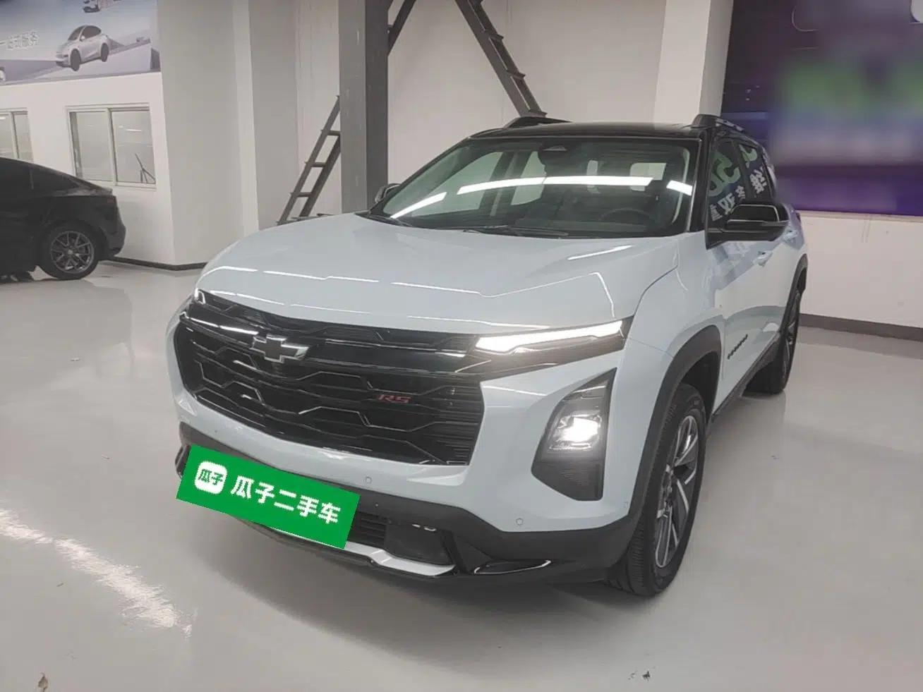Used Chevrolet Equinox Plus 2024 102km RS Ultimate Edition — миниатюра 1