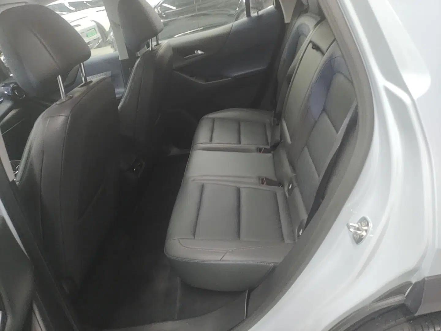 Used Chevrolet Equinox Plus 2024 102km RS Ultimate Edition — миниатюра 20