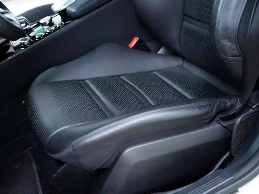 2015 Mercedes-Benz CLS AMG 63 4MATIC — миниатюра 25