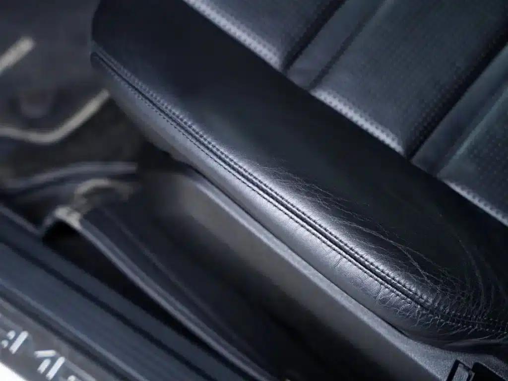 2015 Mercedes-Benz CLS AMG 63 4MATIC — миниатюра 31