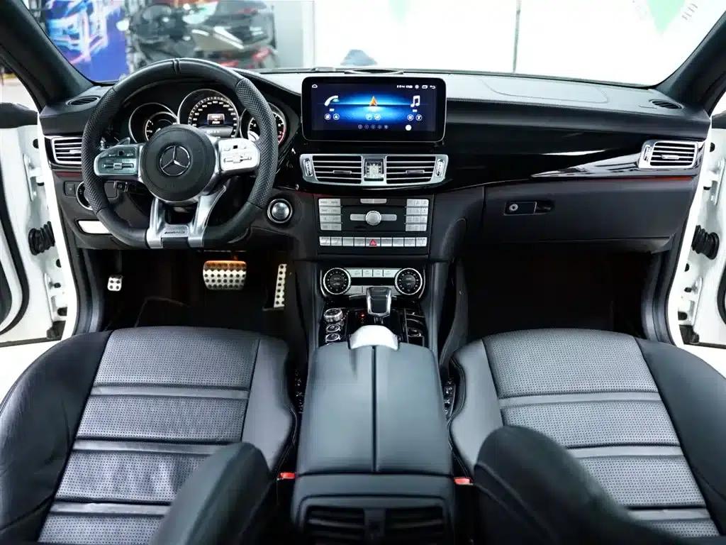 2015 Mercedes-Benz CLS AMG 63 4MATIC — миниатюра 42