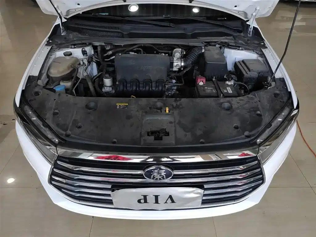 Qin 2019 1.5L Automatic Deluxe Edition — миниатюра 17