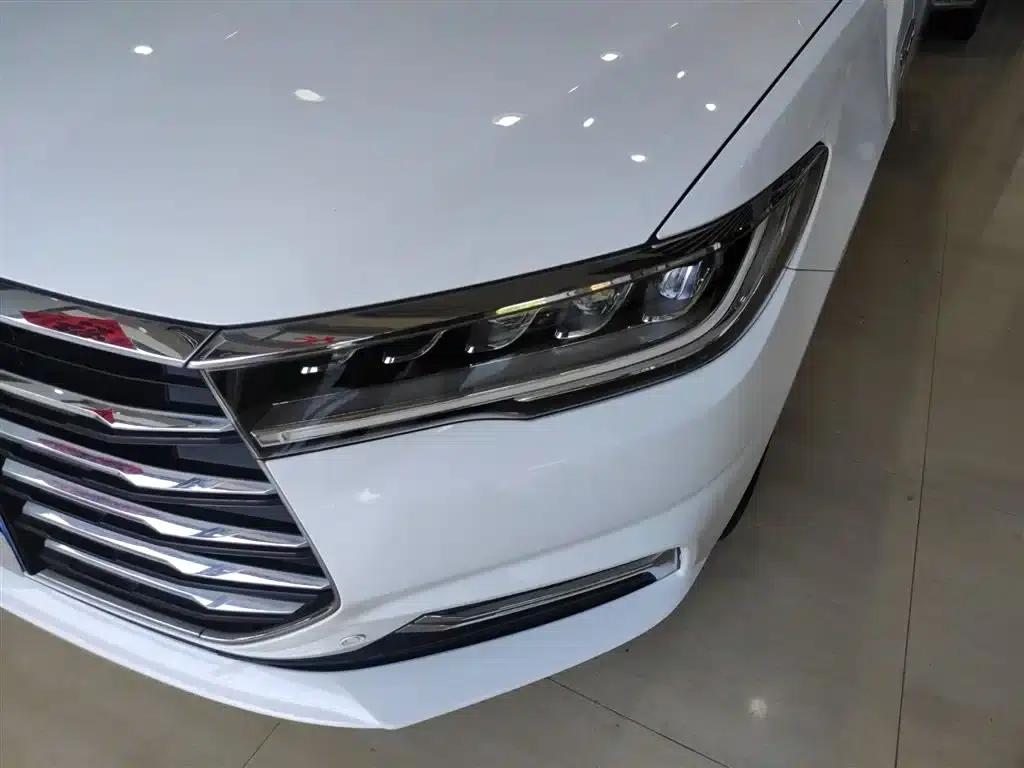 Qin 2019 1.5L Automatic Deluxe Edition — миниатюра 18