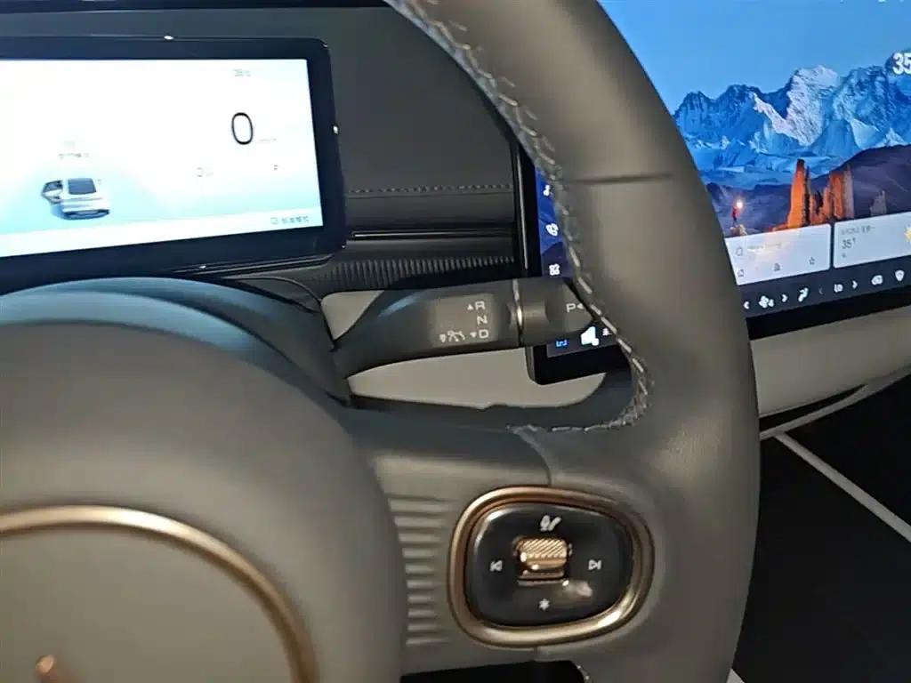 Baojun Enjoy 2025 Pure Electric 600km Luxury Edition — миниатюра 14