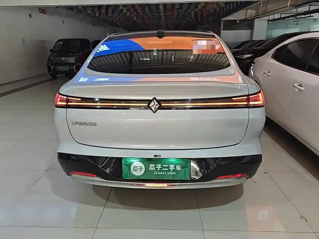 Baojun Enjoy 2025 Pure Electric 600km Luxury Edition — миниатюра 6