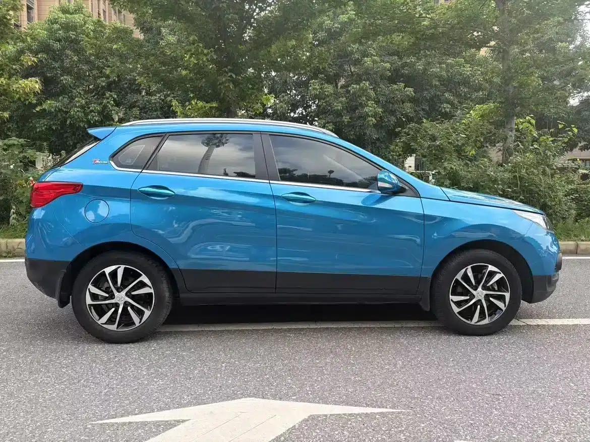 Senova X55 2016 1.5T CVT Luxury Edition — миниатюра 4