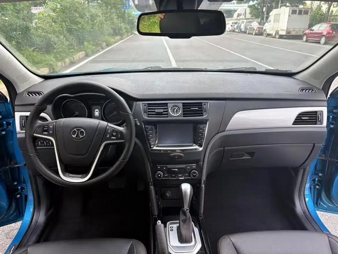 Senova X55 2016 1.5T CVT Luxury Edition — миниатюра 7