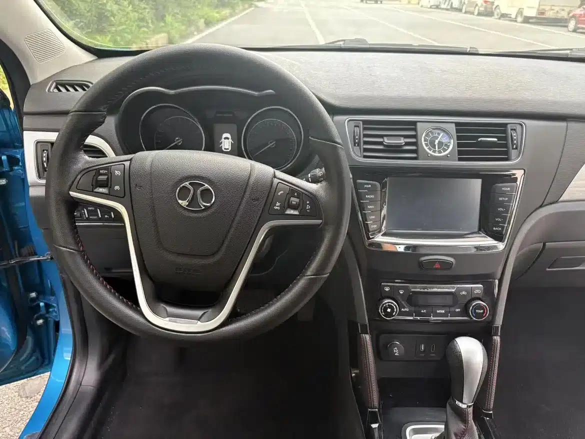 Senova X55 2016 1.5T CVT Luxury Edition — миниатюра 8