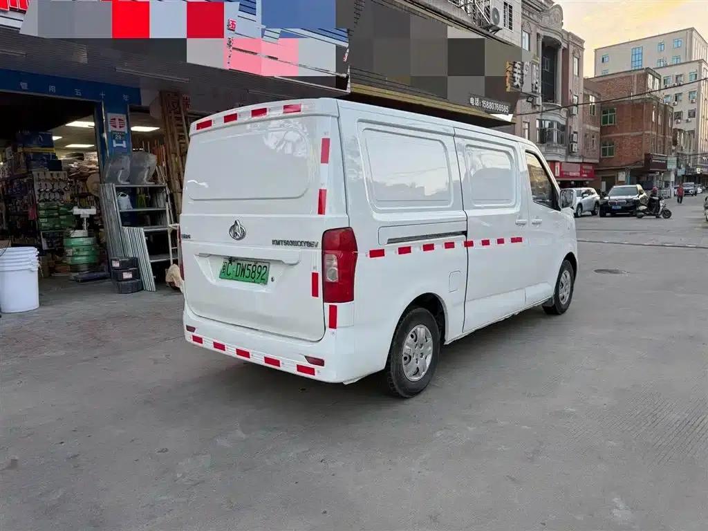 Changan Ruixing EM60 2021 Pure Electric Van (60kW) — миниатюра 7