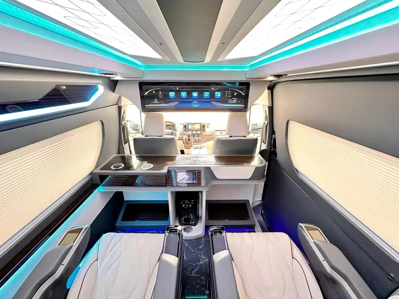 2024 HIACE 3.5L Automatic — миниатюра 14