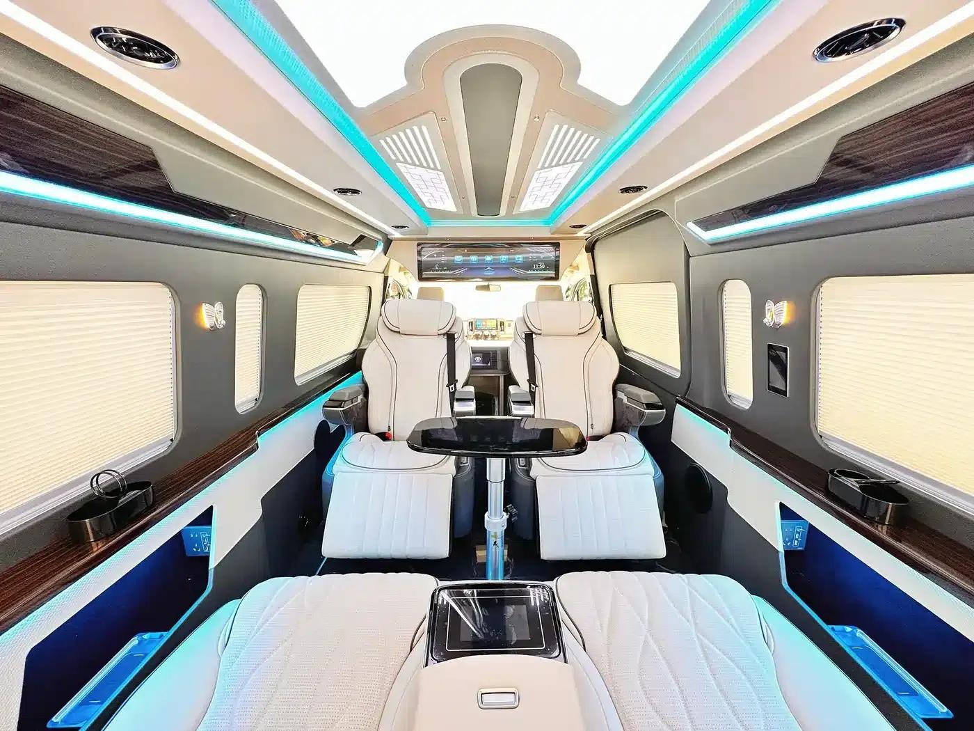 2024 HIACE 3.5L Automatic — миниатюра 16