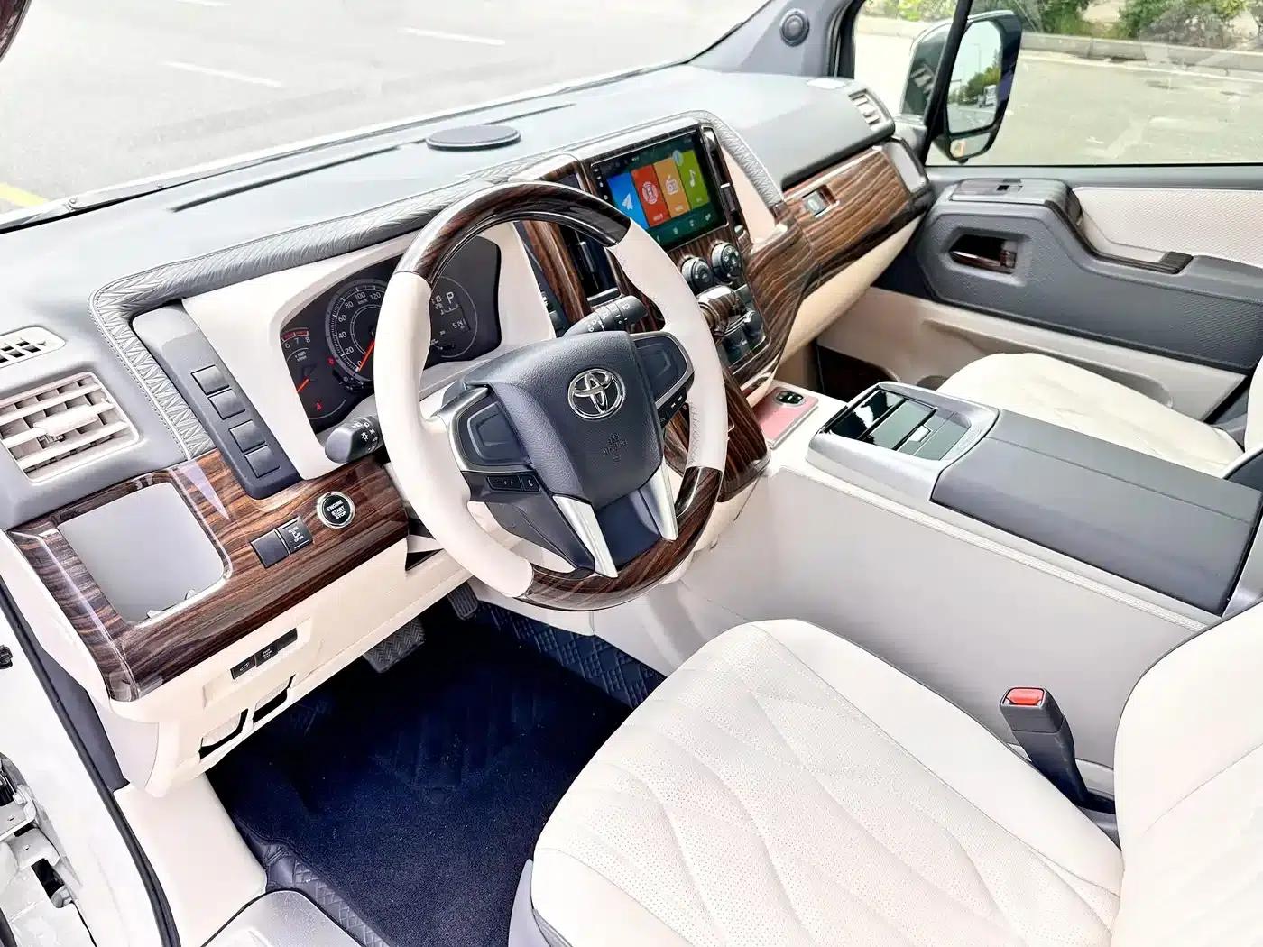2024 HIACE 3.5L Automatic — миниатюра 20