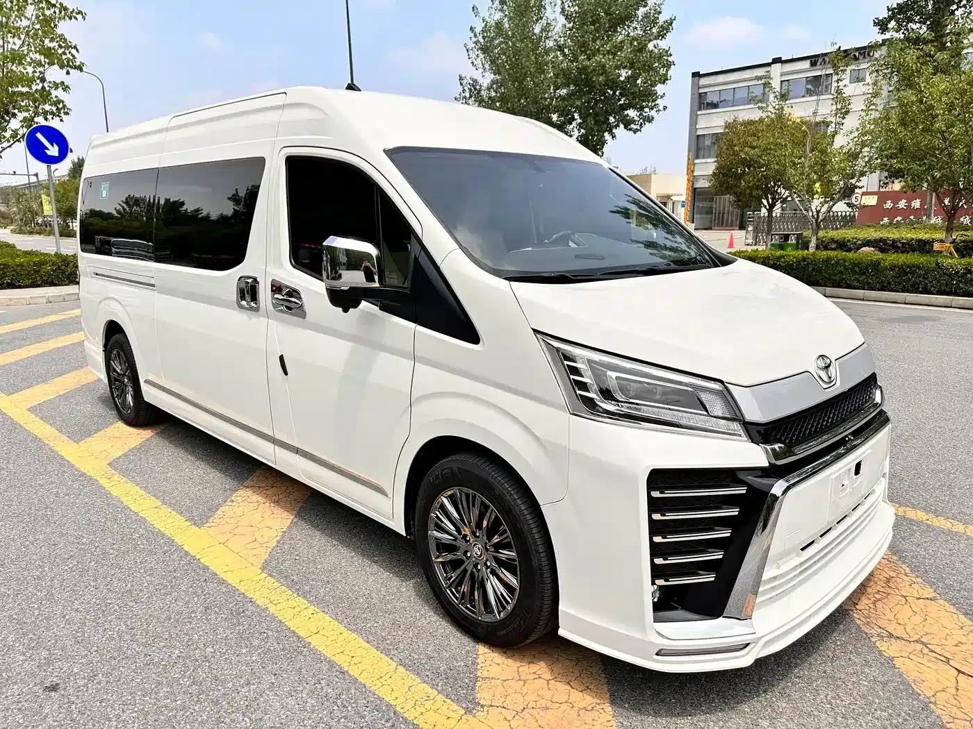 2024 HIACE 3.5L Automatic — миниатюра 34