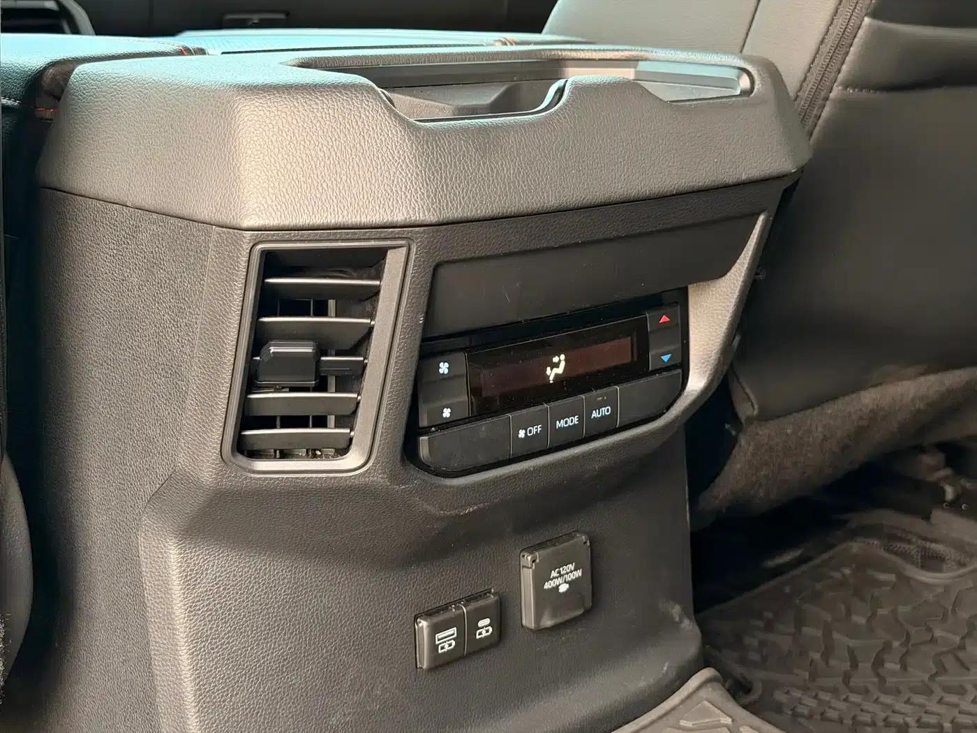 2024 Sequoia 3.5L Automatic — миниатюра 16
