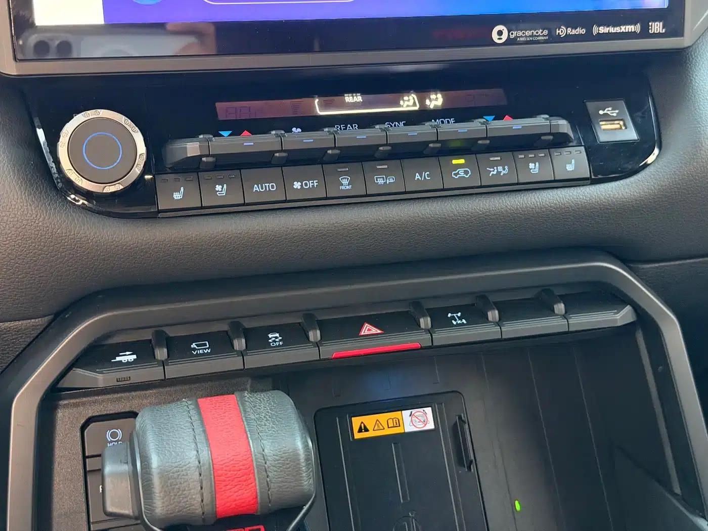2024 Sequoia 3.5L Automatic — миниатюра 20