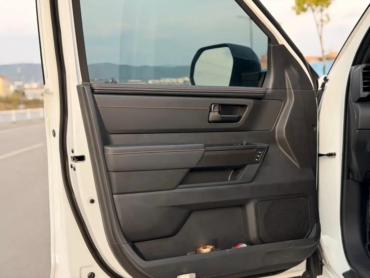 2024 Sequoia 3.5L Automatic — миниатюра 10
