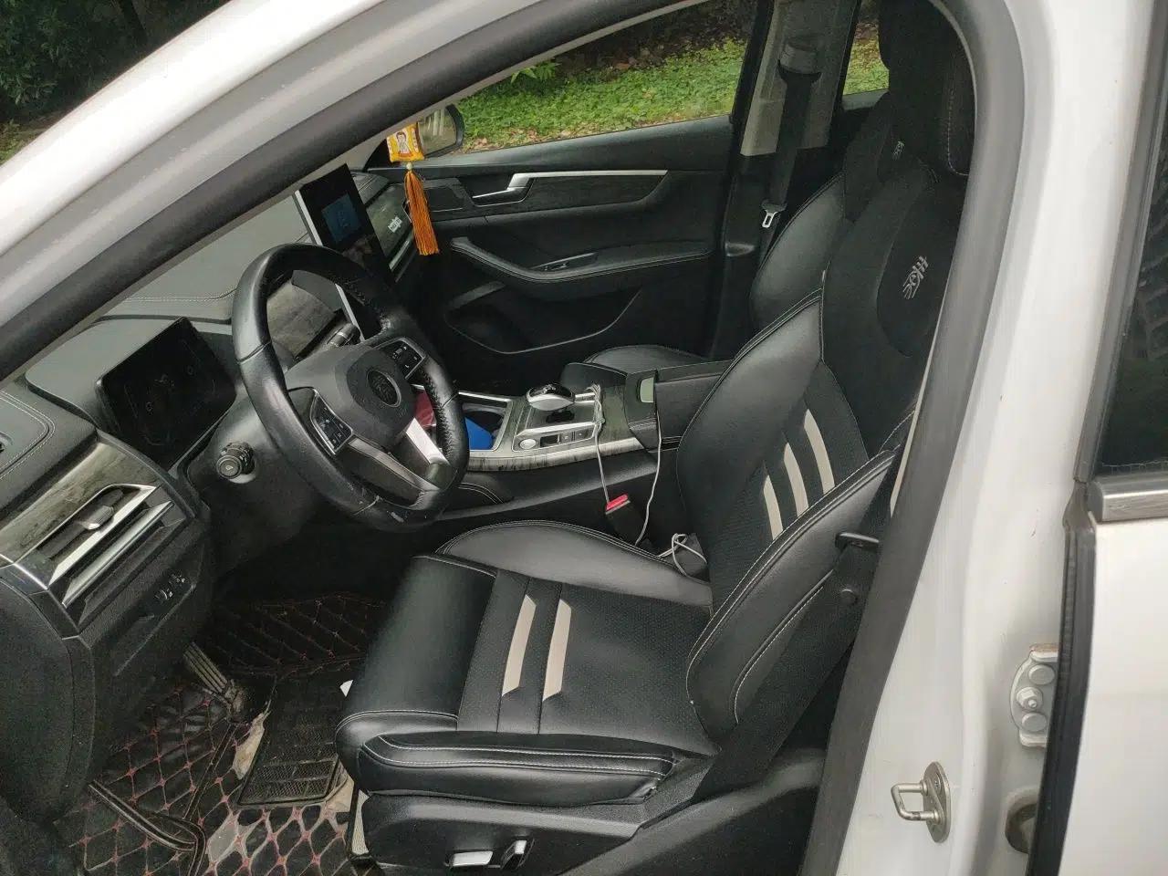 Used BYD Qin Pro New Energy 2018 DM 1.5TI Automatic Smart Connect Elite Model — миниатюра 15