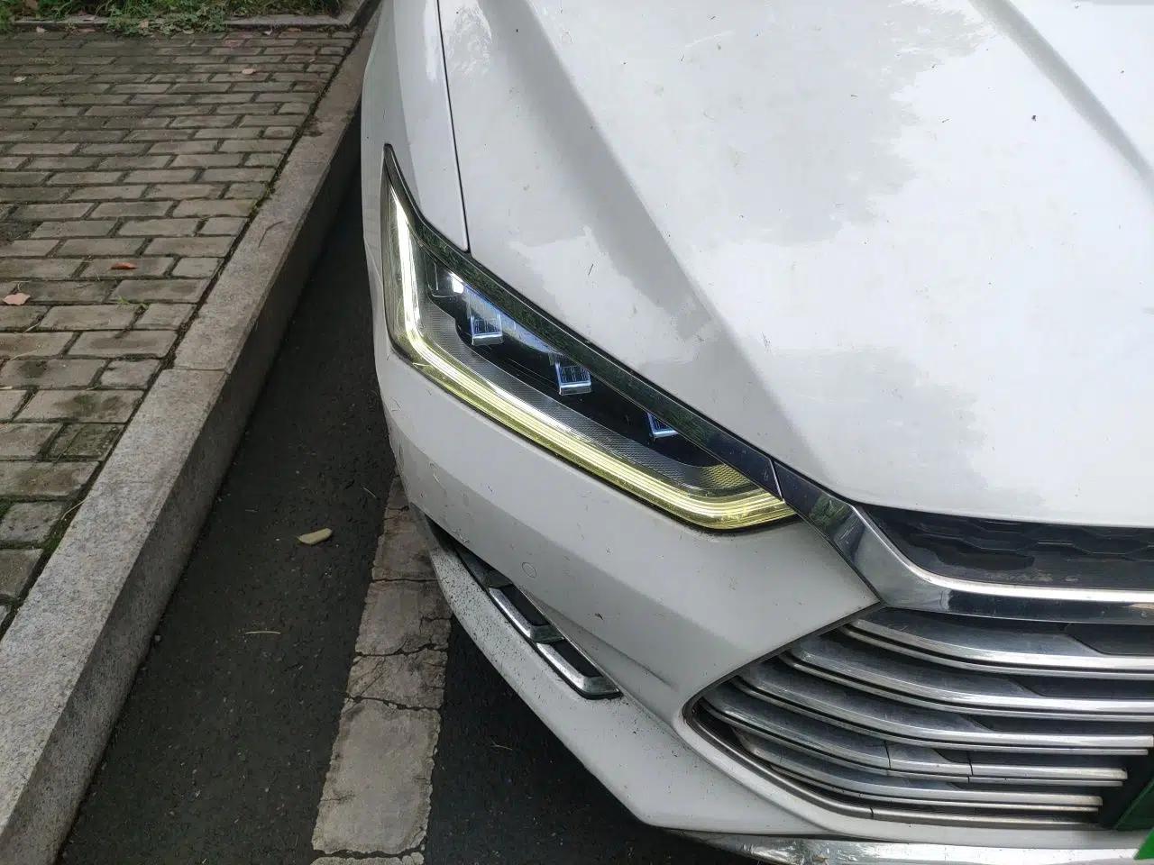 Used BYD Qin Pro New Energy 2018 DM 1.5TI Automatic Smart Connect Elite Model — миниатюра 7