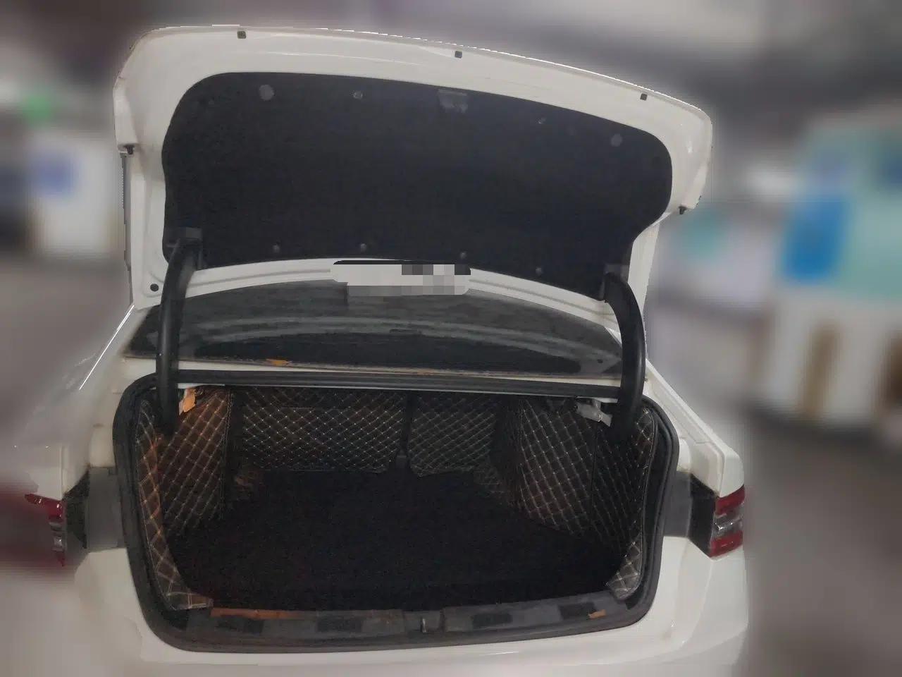 Used BYD Qin Pro 2018 1.5TI Automatic Smart Connect Fendong Model — миниатюра 19