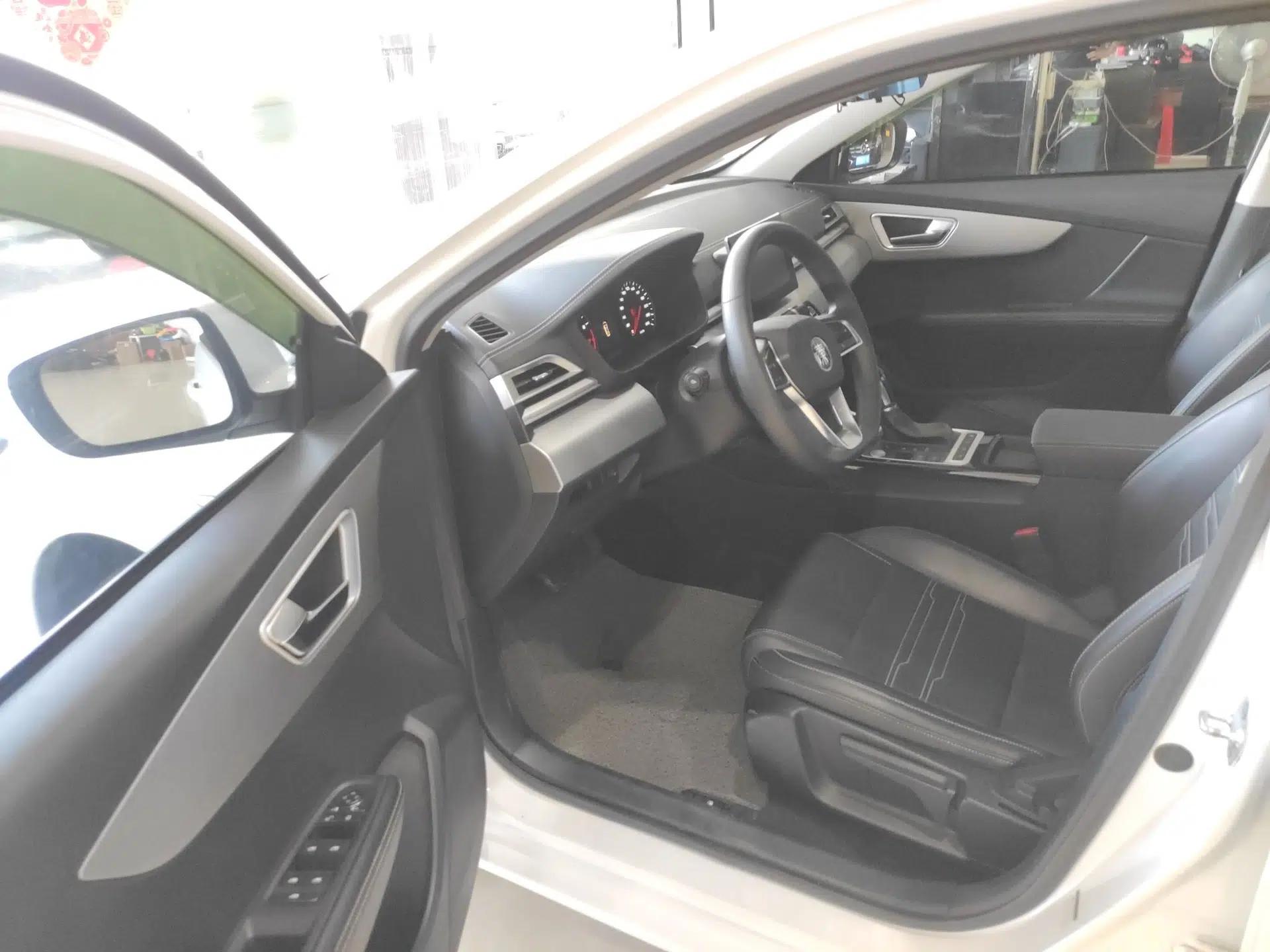 Used BYD Qin 2019 1.5L Automatic Luxury Model — миниатюра 16