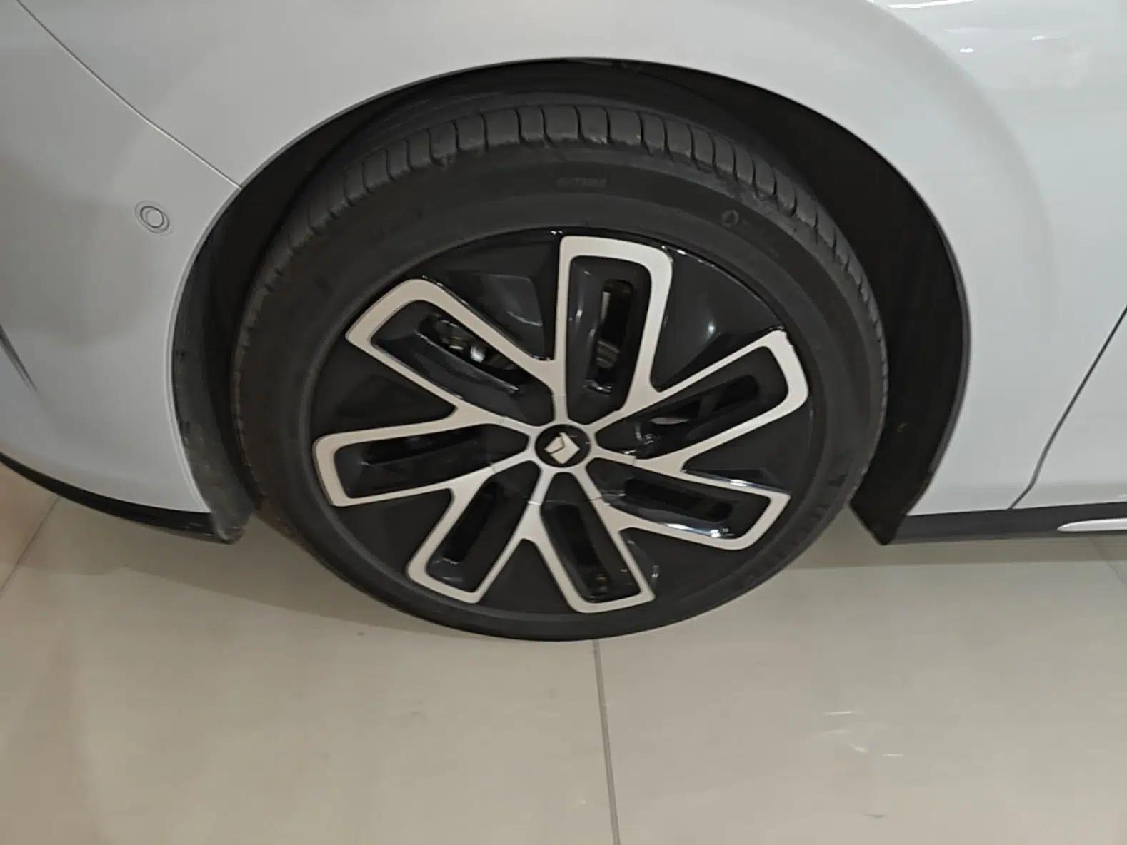 Used Baojun Enjoy 2025 All-Electric 600km Luxury Edition — миниатюра 15
