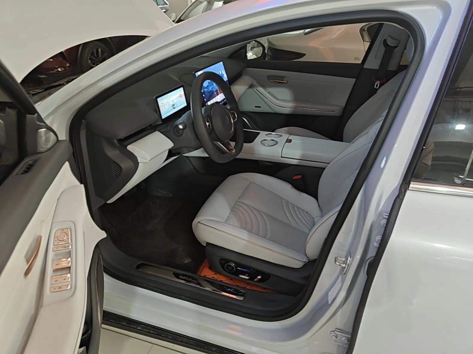 Used Baojun Enjoy 2025 All-Electric 600km Luxury Edition — миниатюра 22