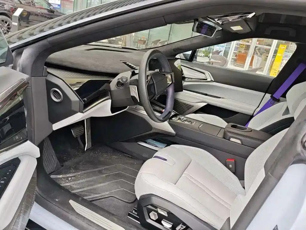 HiPhi Z 2023 Five-Seat Version — миниатюра 5